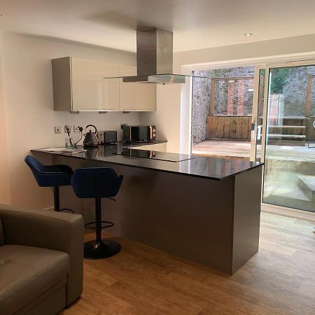 Mitre Court Holiday Home พลีมัธ ภายนอก รูปภาพ